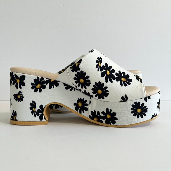 Floral Platform Women's Shoes - Picture 8 of 15